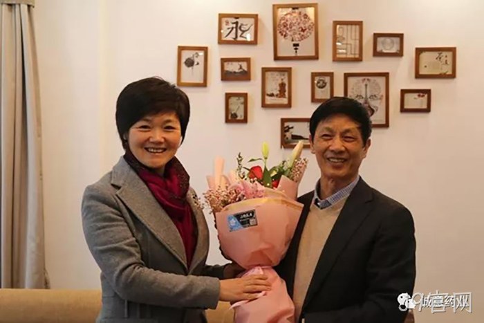 J9官网