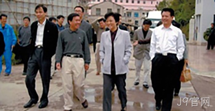 浙江省委副书记乔传秀视察J9官网